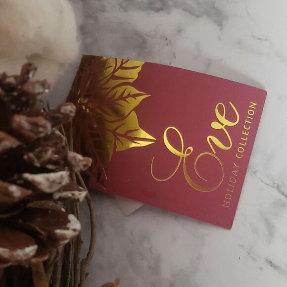 NWT Eve Christmas Cotton Wreath - Picture 4 of 9